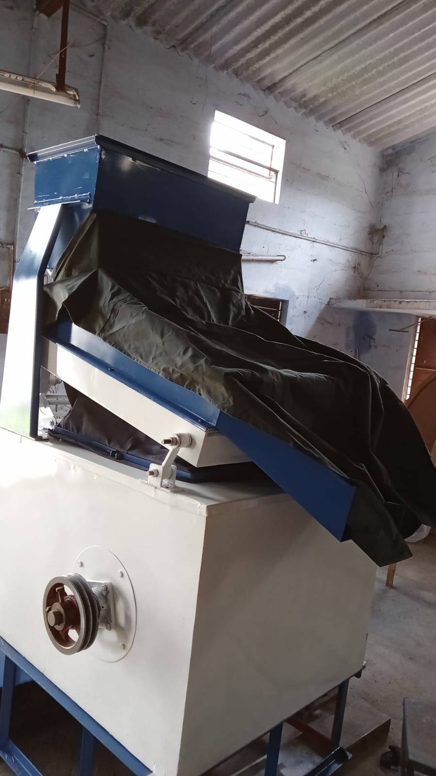 Coir-Pith Destoner - Image - 1