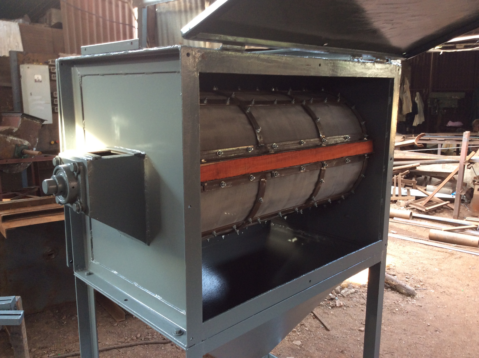 Flour Sifter - Image - 1